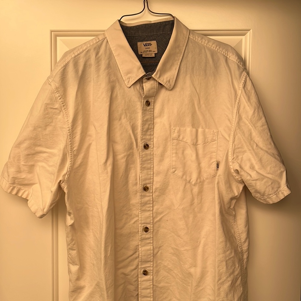 Vans - t shirt in great condition.